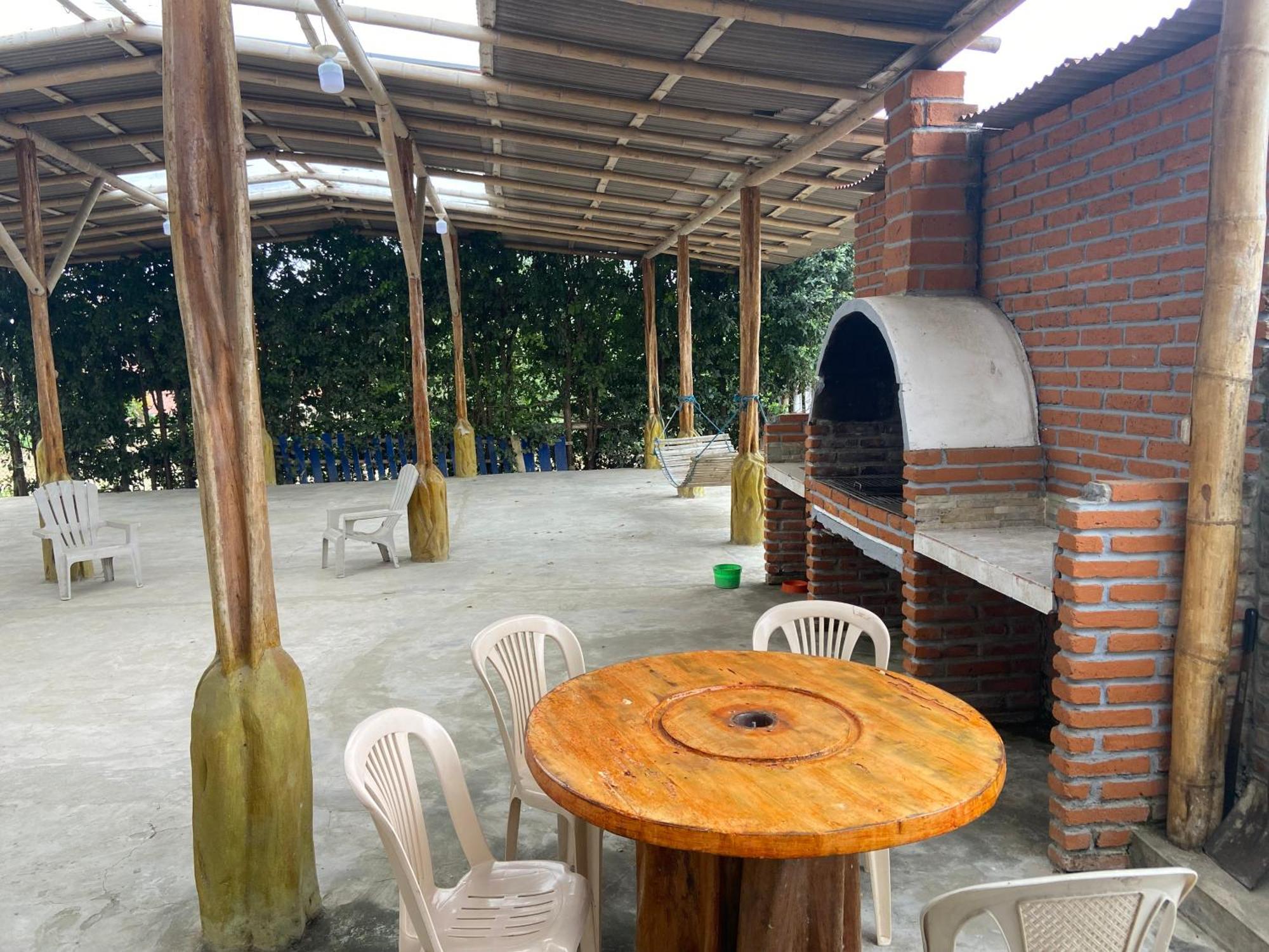 Hosteria Del Puerto Puerto López المظهر الخارجي الصورة