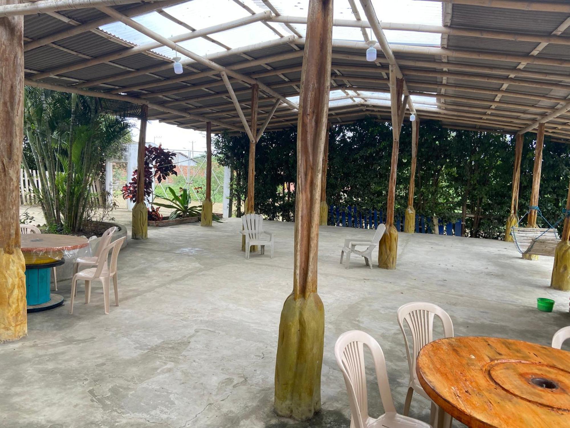 Hosteria Del Puerto Puerto López المظهر الخارجي الصورة