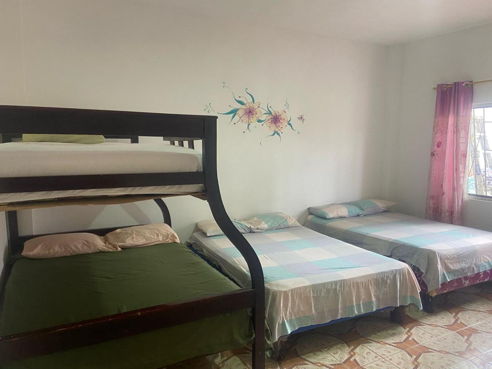 Hosteria Del Puerto Puerto López المظهر الخارجي الصورة